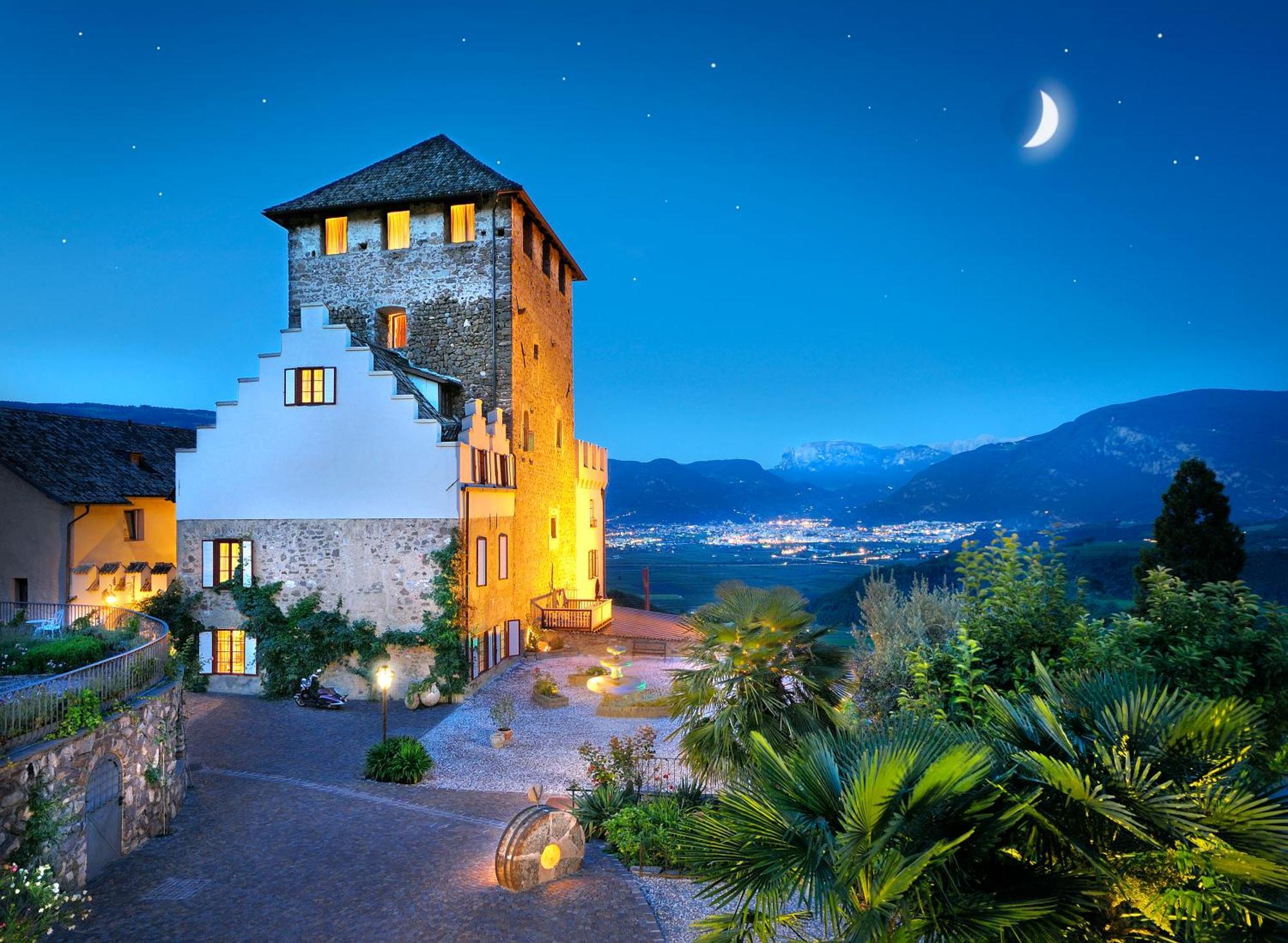Schloss Hotel Korb Appiano Sulla Strada Del Vino Exterior foto